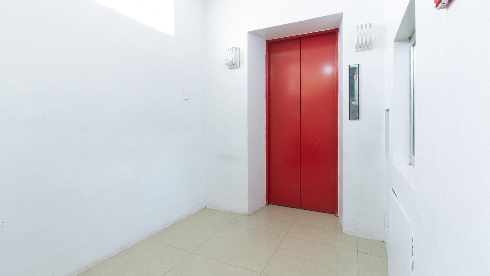 Reddoorz Near Quiapo Church Маніла Екстер'єр фото